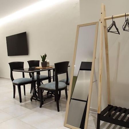 Eclectic Apartment Near Downtown Heraklion Exterior foto