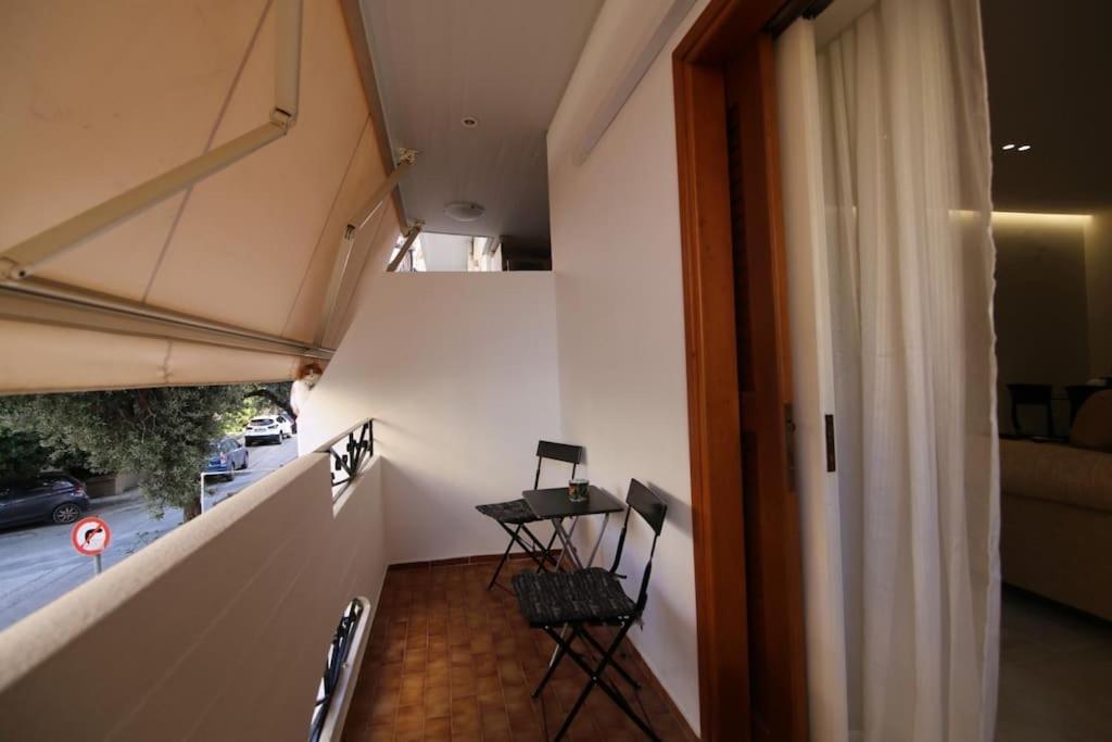 Eclectic Apartment Near Downtown Heraklion Exterior foto