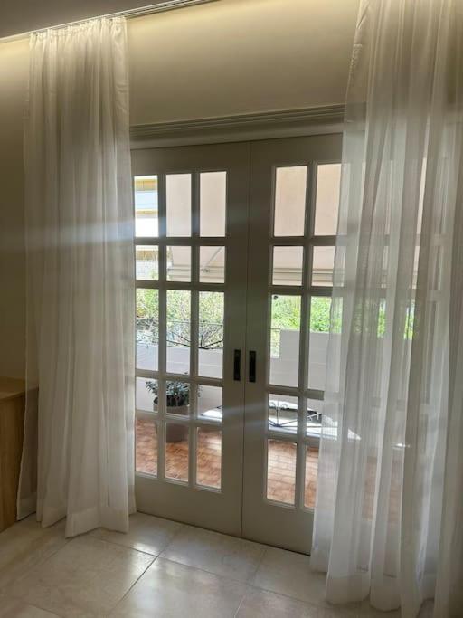 Eclectic Apartment Near Downtown Heraklion Exterior foto